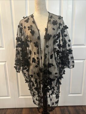 NWT TOP